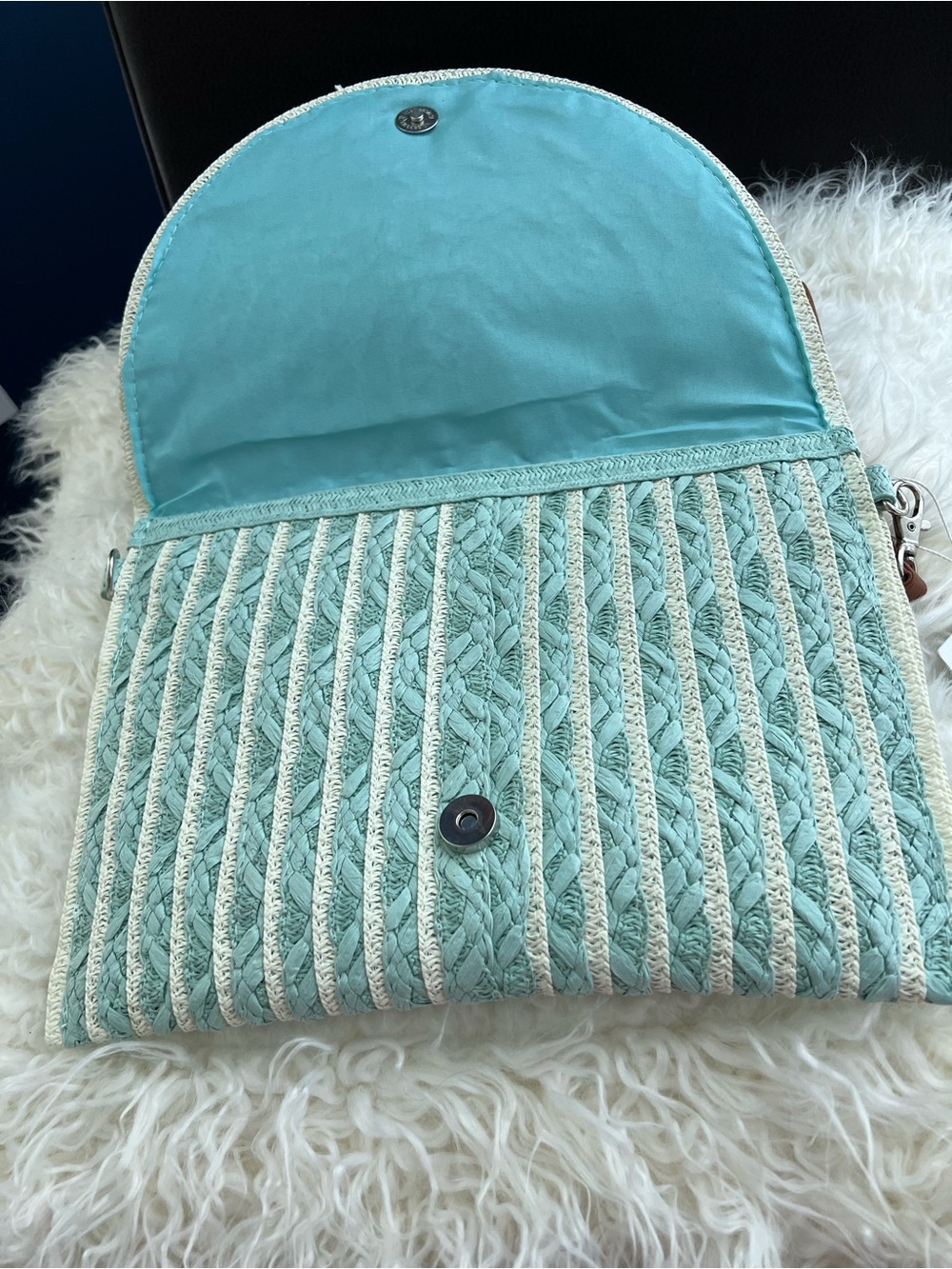 Mint Braided Crossbody 3-way Bag with Tan Strap - Picture 4 of 6